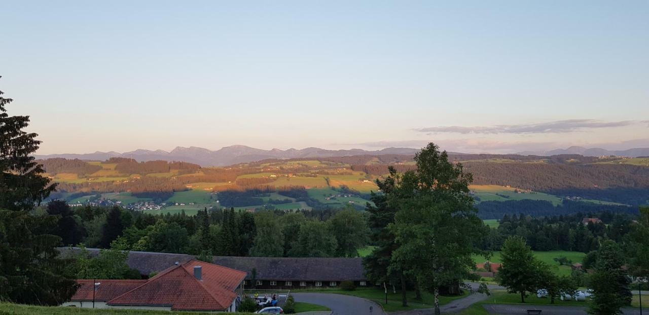 Schoenblick Hotel Garni Ferienwohnungen Lindenberg im Allgäu Exterior foto